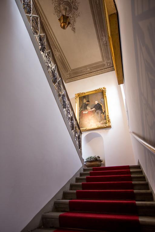 Bed & Breakfast Adastra Firenze